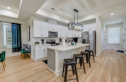 Southeast Houston House | Tranquil Oasis Get Away