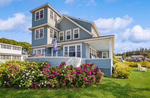 Ocean Point House | Tranquil Ocean Retreat