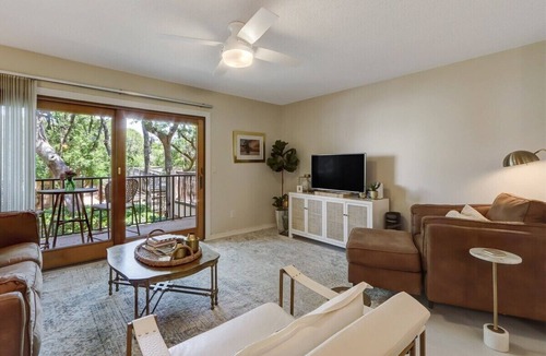 American Beach Condo | Tranquil Peace - Hosted By Moore AI Rentals
