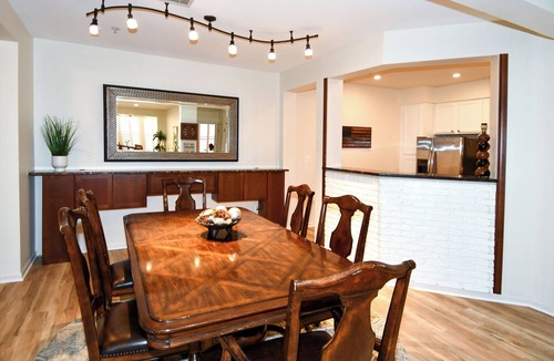 Gaithersburg Condo | Tranquil Private 1B/1BA in Condo