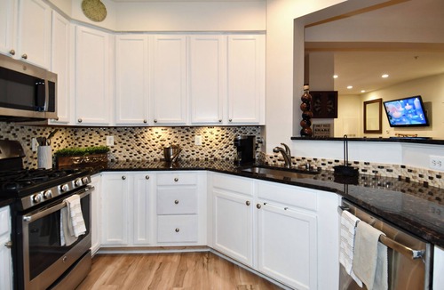 Gaithersburg Condo | Tranquil Private 1B/1BA in Condo