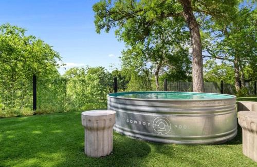 Wimberley House | Tranquil Retreat - Heated Cowboy Pool - Firepit