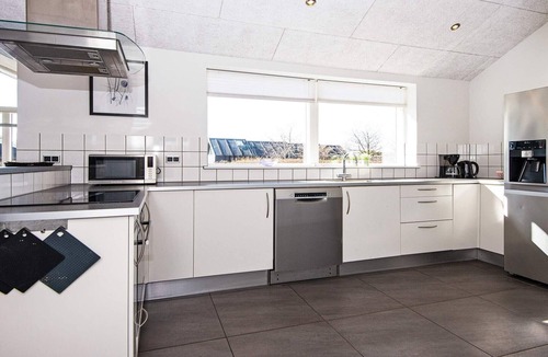 Hvidbjerg Strand House | Tranquil Retreat near Beach