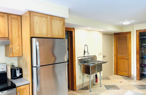 Town of Broome Apartment | Tranquil Retreat-Pond side on 16 Acres Hunters Welcome