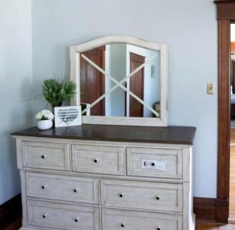 Mount Sterling House | Tranquil Retreat to the Woods: Beautiful Family-Friendly Cottage near Owensville, Missouri