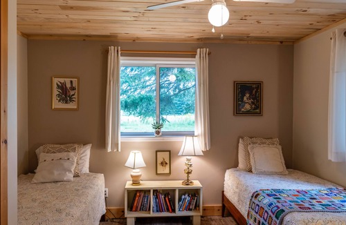 Grey Highlands Cabin | Tranquil Retreat @ the SEED Lodge: A Rural Retreat and Gathering Space