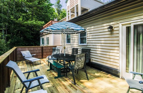 Stowe Area Condo | Tranquil Retreat with Shared Pool, Hot Tub, and Private Deck - Close to Skiing
