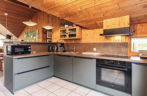 Idestrup House | Tranquil Sauna Retreat - By Traum Ferienwohnungen