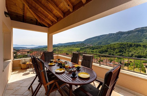 Island Hvar House | Tranquil Sea View Escape on Hvar Island