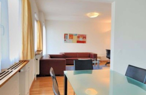 Werd Apartment | Tranquil Seafront Escape