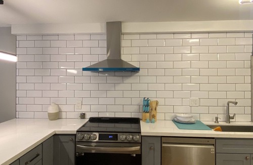 Highline Condo | Tranquil Skyview Oasis