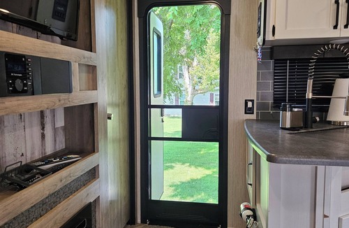 Conover House | Tranquil Stay Close to Hotspotsin charming Medway