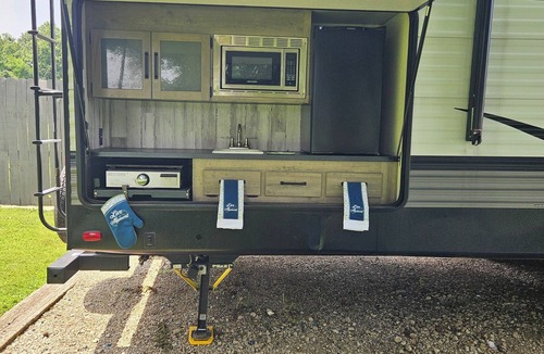 Conover House | Tranquil Stay Close to Hotspotsin charming Medway