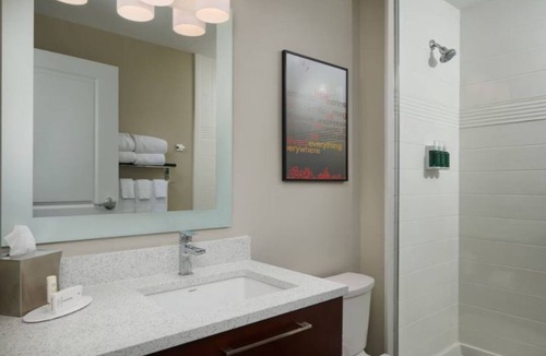 Lake Worth Hotel | Tranquil Stay Near Trails, Shopping, and Fort Worth Attractions - 3 Units