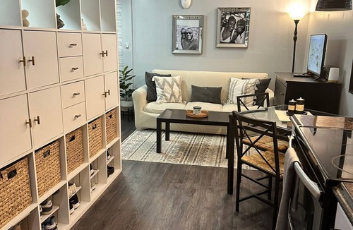 West Bronx Apartment | Tranquil studio with AC in friendly Bronx neighborhood