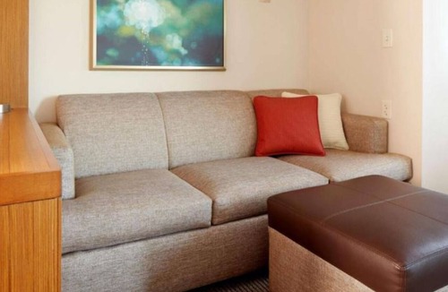 South Side Hotel | Tranquil Suites w/ Breakfast Near Padre Island National Seashore & Bay - 4 Units
