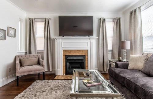 Del Mar House | Tranquil Terrace - Whole Duplex