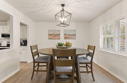 Brunswick House | Tranquil Tides Retreat - Waterfront Community