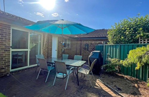 Tea Gardens House | Tranquil Times - Pets Welcome