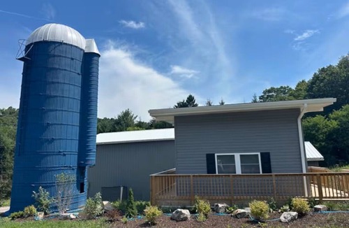 McHenry Apartment | Tranquil Tiny House by the Brook – Your Mountain Escape Awaits