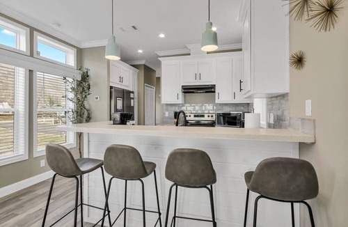 Owens Cross Roads House | Tranquil Tiny Home near Hiking - Nesting Nook