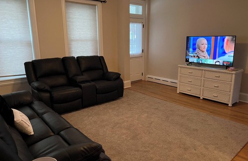 Blooming Glen House | Tranquil townhome in Perkasie borough