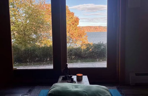 Wappingers Falls Apartment | Tranquil Tree-House on the beautiful Hudson River