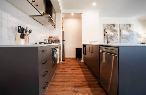 Truganina House | Tranquil Truganina Escape