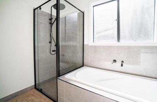 Truganina House | Tranquil Truganina Escape