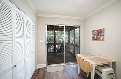 Athens House | Tranquil Updated Home Mins to UGA & Downtown