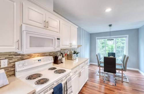 Bonney Lake House | Tranquil Urban Oasis in Bonney Lake