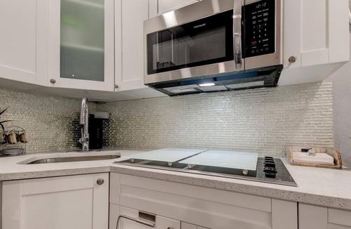 North Redington Beach Condo | Tranquil Retreat on the Beach