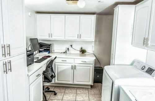Orange Grove Park House | Tranquil Vista