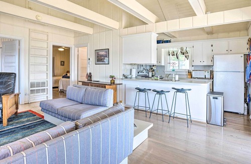 Reedville Cottage | Tranquil Waterfront Cottage with Private Beach!