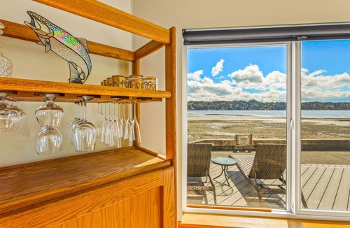 Belfair House | Tranquil Waterfront Home. Private Hot Tub.