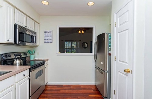 Ocean Pines House | Tranquil Waters, OceanPines, 3 br, Dog Friendly