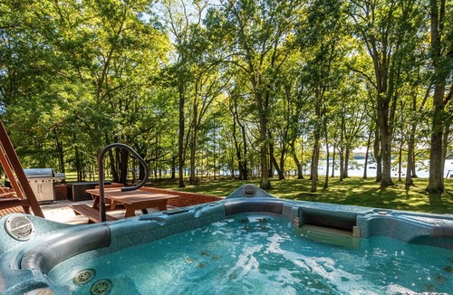 Swanton House | Tranquil Waters | Pet Friendly, Dock + Boat Slip!