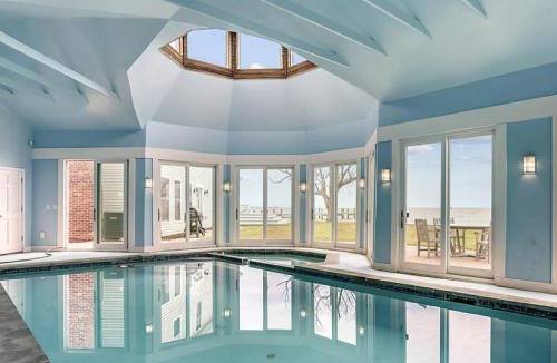 Tilghman House | Tranquil Waters