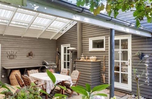Thyholm House | Tranquil Waterside Retreat-By Traum