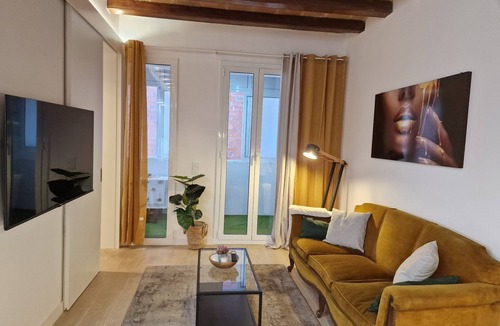 El Poble-sec Apartment | Tranquilidad con Ubicación Céntrica