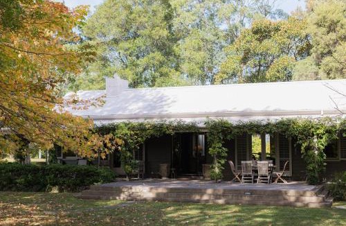 Broughton Vale House | Tranquility Berry