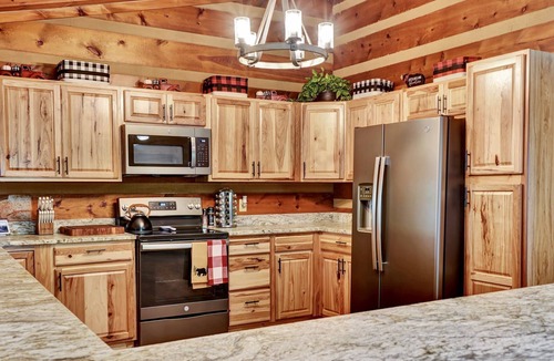 Cleveland Cabin | Tranquility close to the Ocoee with a private country setting