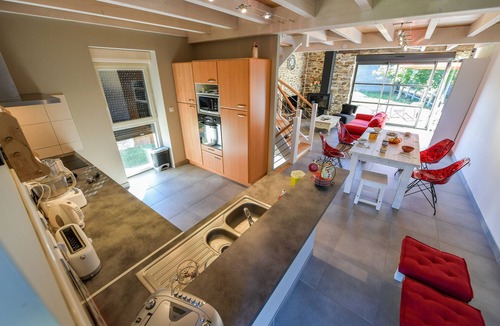 La Selve House | Tranquility, greenery, the happiness of the countryside