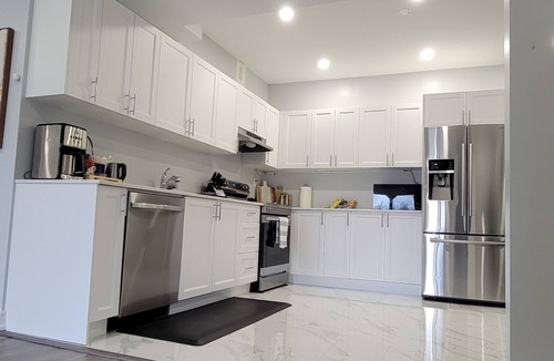 Innisfil House | Tranquility Haven Plus in Barrie
