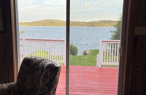 Brigus Junction Cabin | Tranquility on the Pond