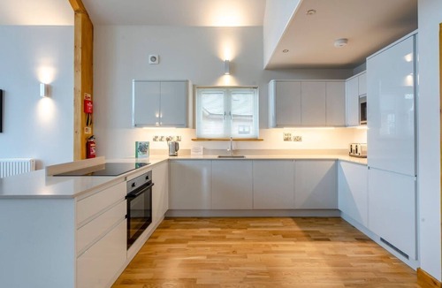 Tewitfield Cabin | Tranquillity 3, Carnforth