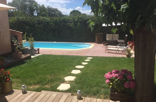 Saint-Drezery Villa | Tranquillity assured in this spacious and luminous villa