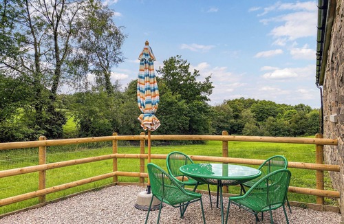 Stoke-on-Trent Cottage | Tranquillity-UK38552