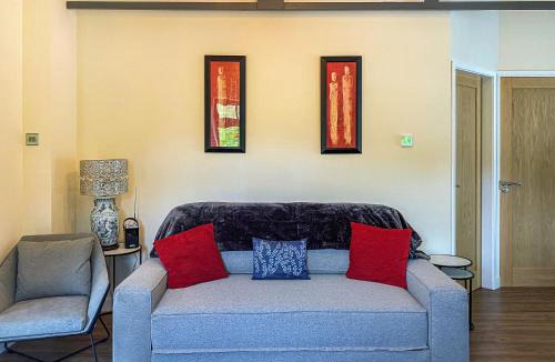 Stoke-on-Trent House | Tranquillity-Uk38552