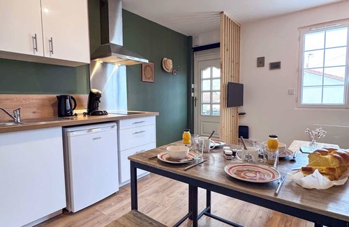 Les Herbiers Apartment | Tranquiloue - Appart tendance 18min du Puy du Fou